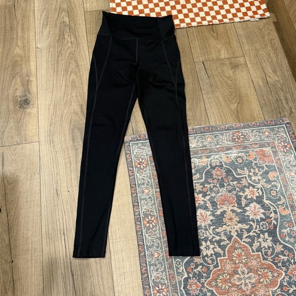 Girlfriend Collective Midnight Black Leggings size Small - Picture 1 of 2